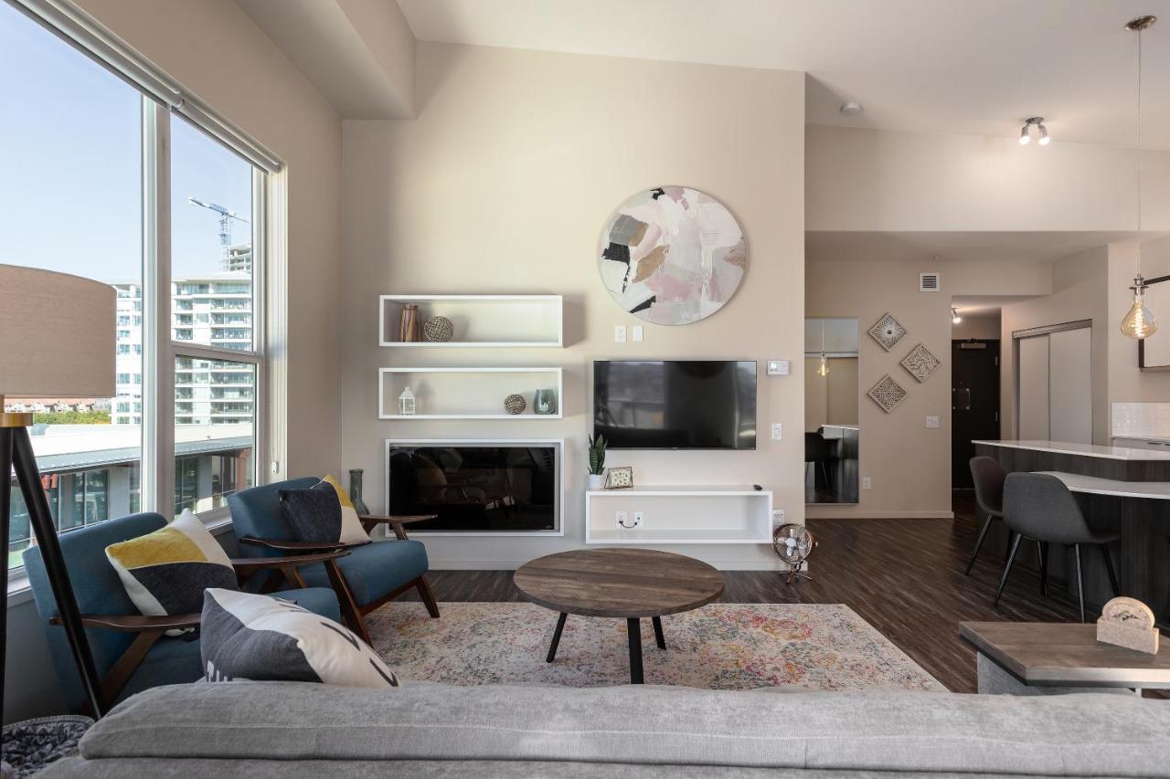 Corner Nest - Luxury Brand New Top Floor 2Bedroom Condo 基洛纳 外观 照片